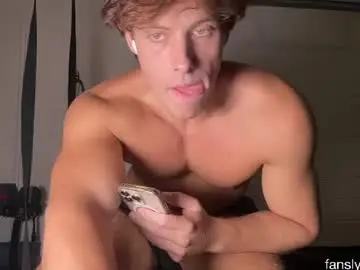 Chaturbate Nude Webcam of alex_islive