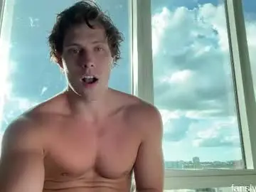 Chaturbate Live Sex Cam of alex_islive