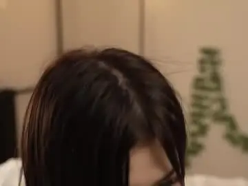 Chaturbate Sex Cam of jennyplaudis_