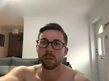 Chaturbate Live Sex Cam of kkezzy