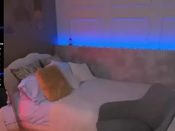 Chaturbate Sex Cam of kylie_mellow
