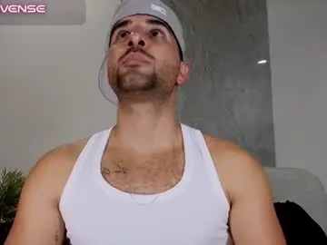 Chaturbate Nude Webcam of lorenzo_walker_