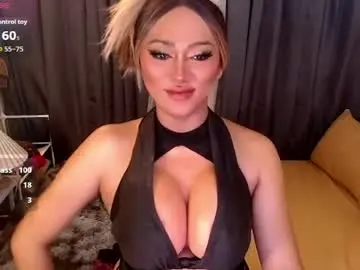 Chaturbate Live Sex Cam of xxcinddyxx