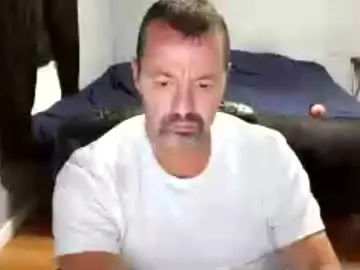 Chaturbate Adult Video Chat of airbornelunsford39