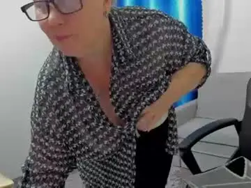 Chaturbate Live Sex Cam of fraumartha