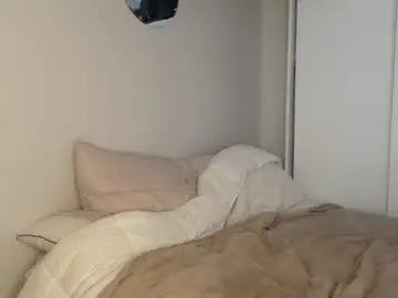 Chaturbate Live Porn of oliviaonlyx1