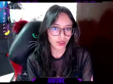 Chaturbate Live Sex of rav3nx_
