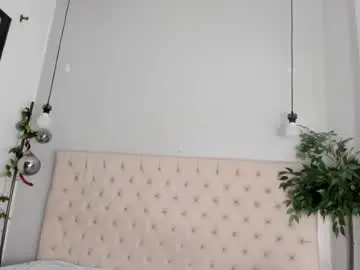 Chaturbate Live Sex Cam of victoria_colemann