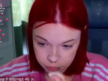 Chaturbate Live Sex of alinabae