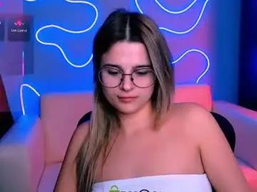 Chaturbate Nude Webcam of luckybabymeow