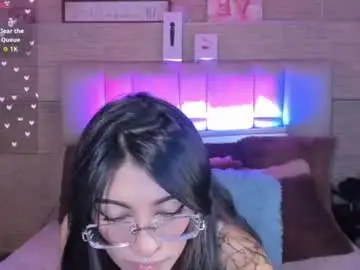 Chaturbate Sex Cam of mia_smoke_