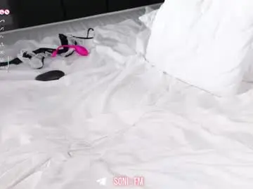 Chaturbate Best live sex cam show of sonisins