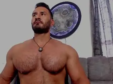 Chaturbate Best live sex cam show of curt_x