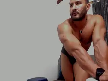 Chaturbate Best live sex cam show of curt_x
