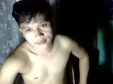Chaturbate Free Live Porn of exotichugecock