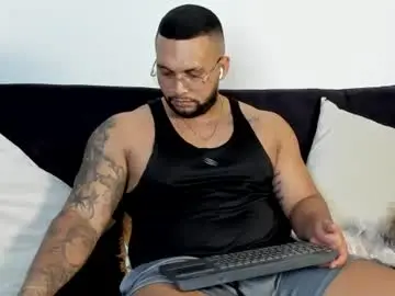 Chaturbate Best live sex cam show of frankmyles01