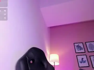Chaturbate Sex Cam of jenniekim_18