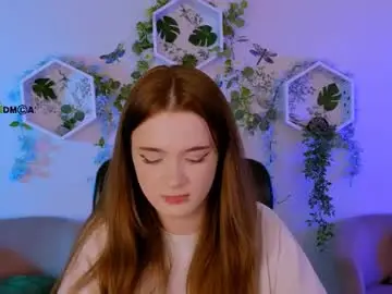 Chaturbate Live Sex Cam of freya_cute_