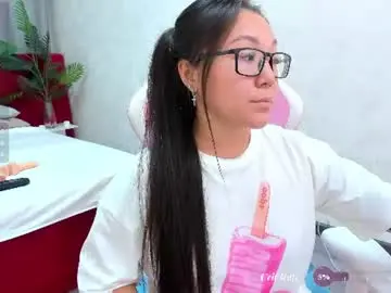 Chaturbate Adult Video Chat of honeyy_beee