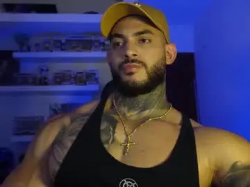 Chaturbate Free Porn Cam of jackson__cottonwood