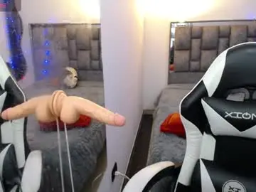 Chaturbate Watch Live Sex Cams of liaqueen2003