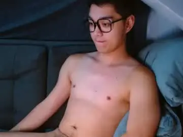Chaturbate Sex Cam of bigshowforyouxx