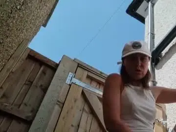 Chaturbate Free Porn Cam of eatmypie69