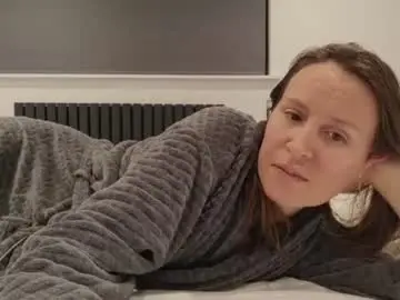 Chaturbate Watch Live Sex Cams of eatmypie69