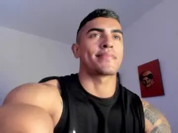 Chaturbate Live Sex of franco_ruiz_