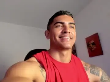 Chaturbate Live Porn of franco_ruiz_