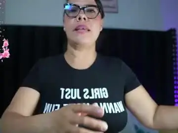 Chaturbate Sex Chat of hornylatimommy