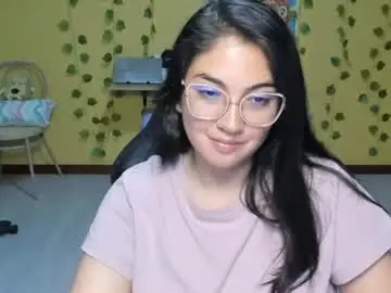 Chaturbate Watch Live Sex Cams of littleprety6969