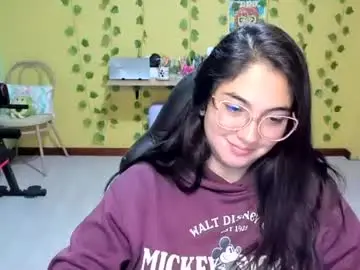 Chaturbate Live Porn of littleprety6969