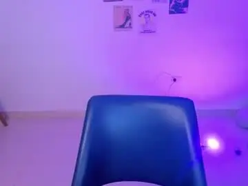 Chaturbate Adult Video Chat of purepleasure25