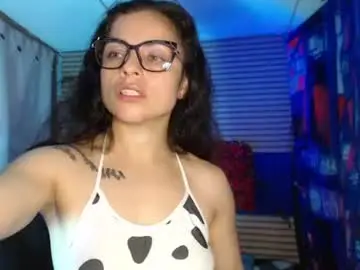 Chaturbate Live Sex Cam of rosse_25