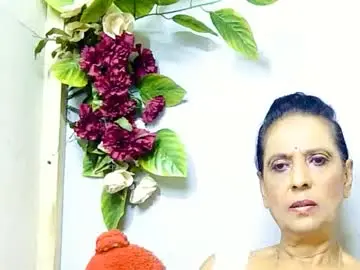 Chaturbate Adult Video Chat of hot_queen58