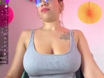 Chaturbate Watch Live Sex Cams of oriana_52