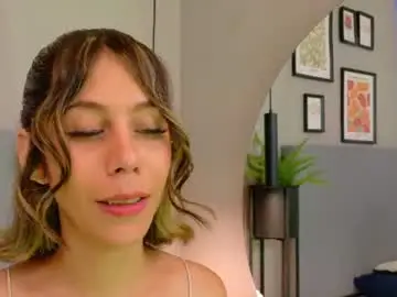Chaturbate Sex Cam of zoeypetit