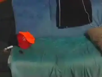 Chaturbate Live Sex Cam of topdogintraining93