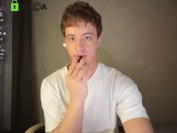 Chaturbate Live Porn of adampolerno