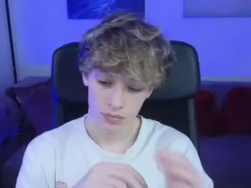 Chaturbate Sex Chat of curly_twinkboy