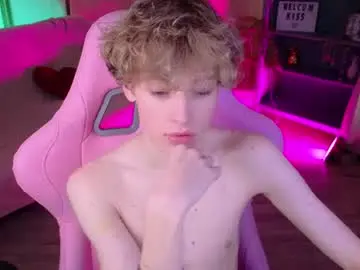 Chaturbate Nude Webcam of curly_twinkboy