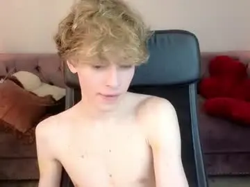 Chaturbate Sex Chat of curly_twinkboy