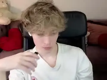Chaturbate Live Sex of curly_twinkboy