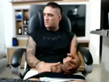 Chaturbate Live Sex Cam of exotic_dude