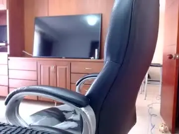 Chaturbate Adult Webcam of exotic_dude