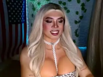Chaturbate Adult Video Chat of fara_monstercock