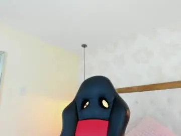 Chaturbate Best live sex cam show of irisclark1