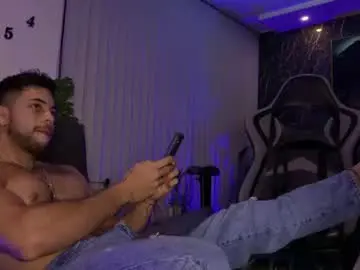 Chaturbate Sex Cam of camilowatson