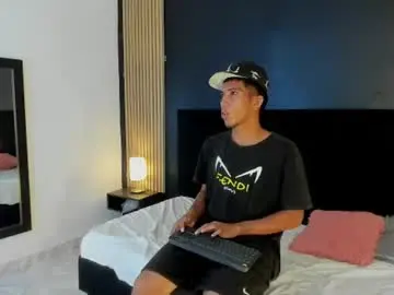 Chaturbate Live Porn of dilanx18